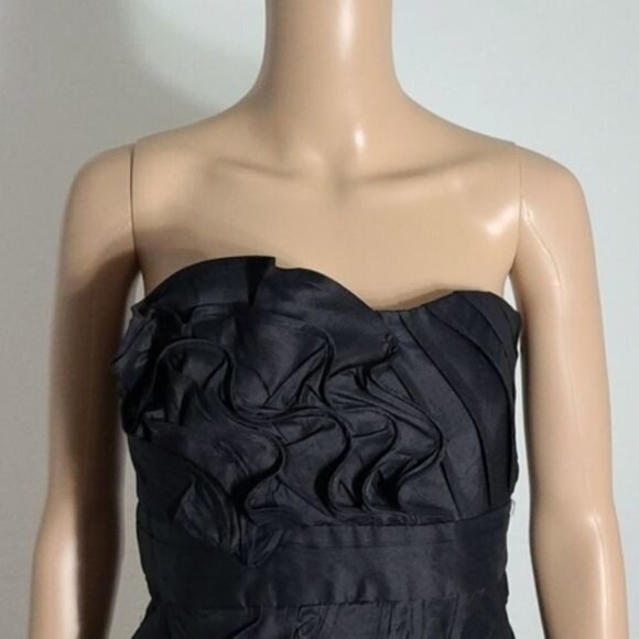 𝅺PHOEBE COUTURE Black 100% Silk Elegant Strapless Cocktail Dress Size 4 - Picture 7 of 16